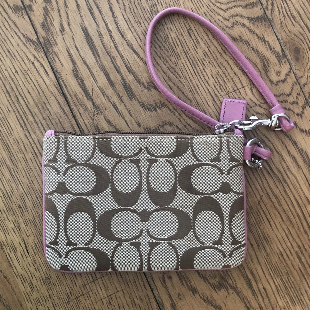 Coach Wristlet - Picture 4 of 6